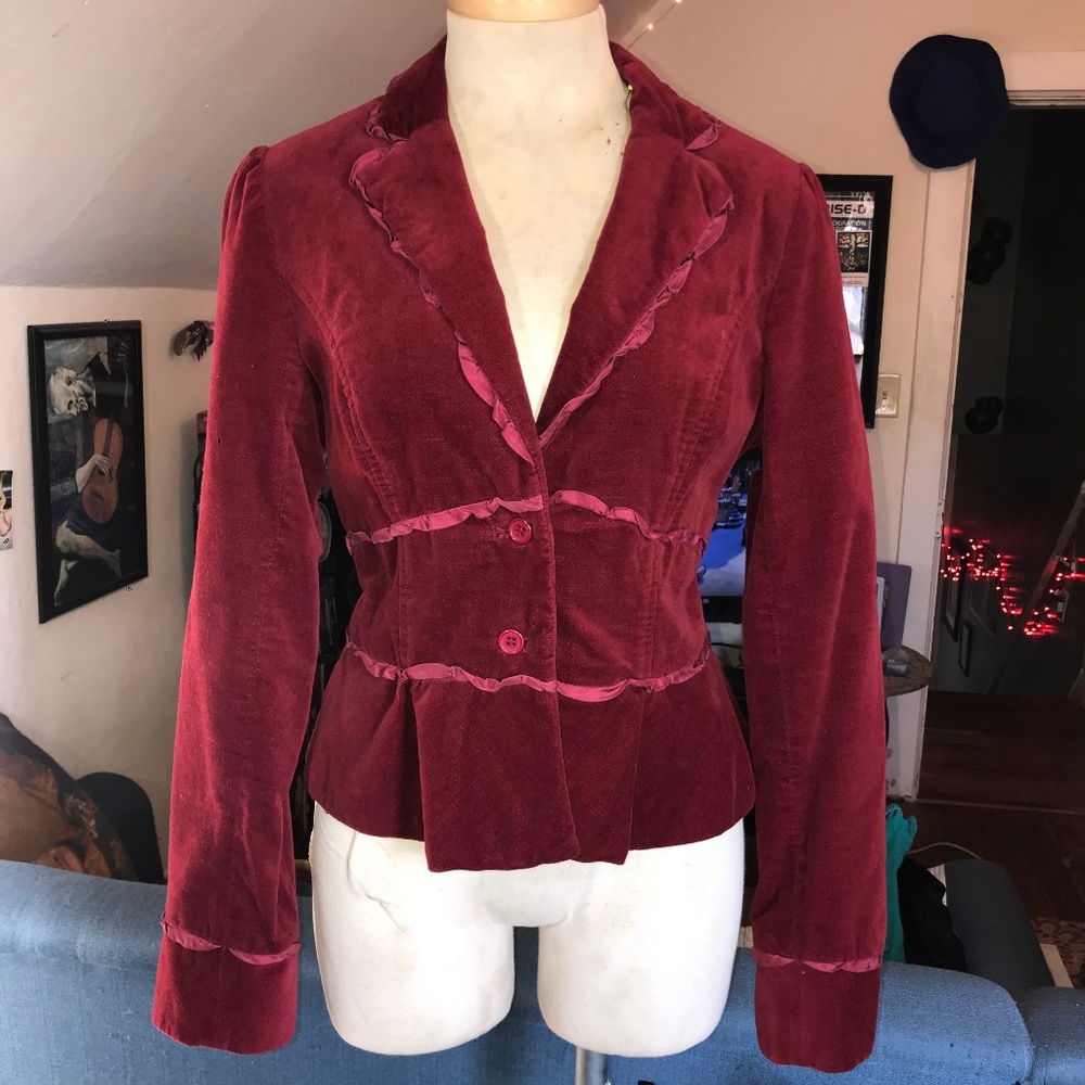 Anthropologie Sitwell red velvet jacket